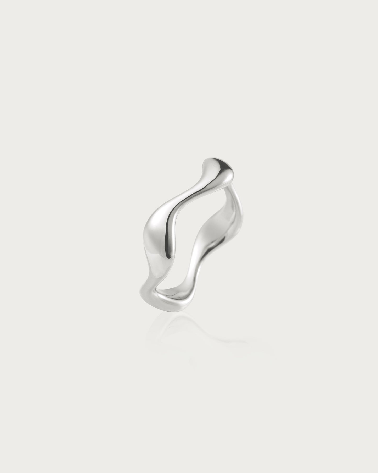 Wave Ring in Silver