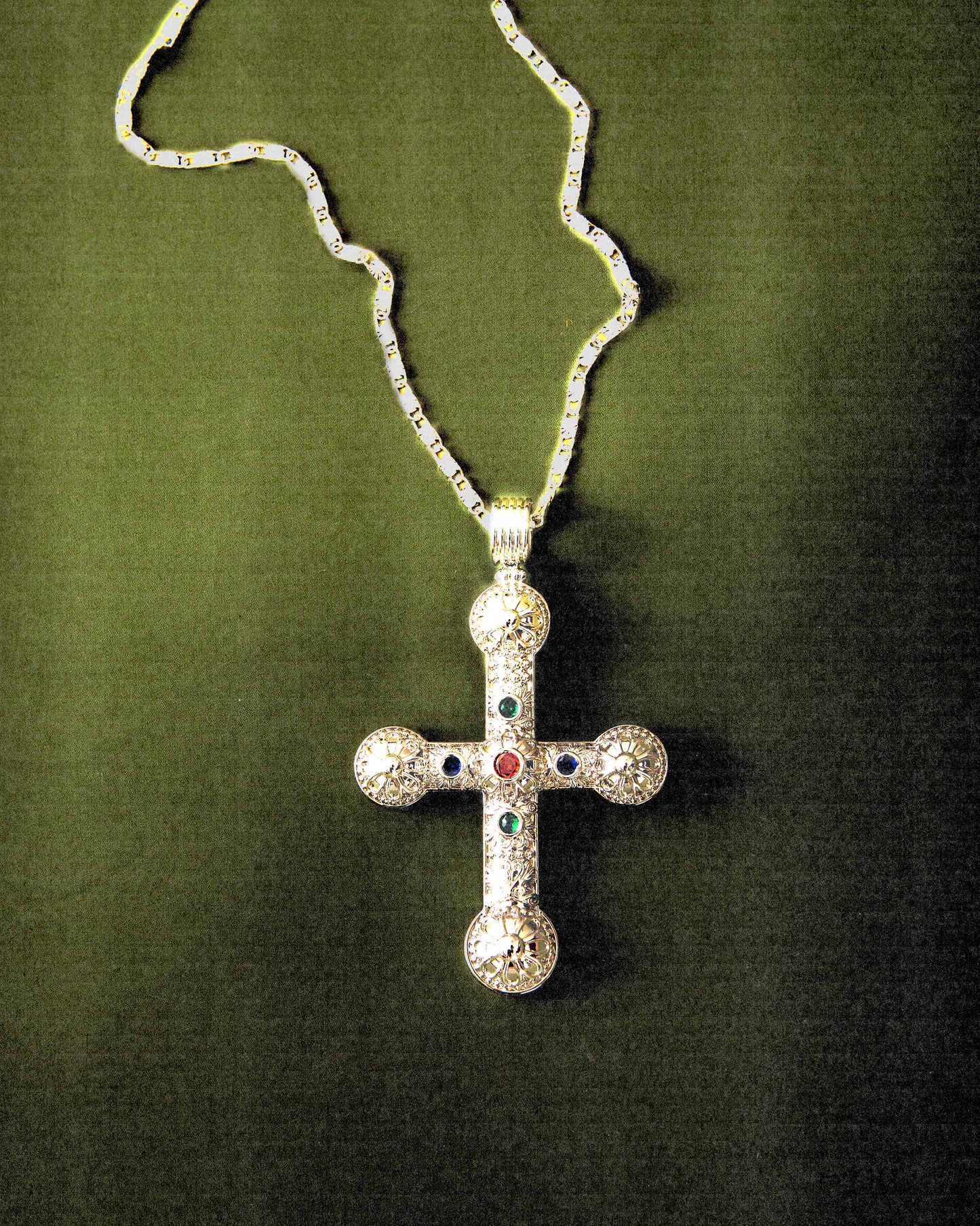 XL Cross Chain in Silver