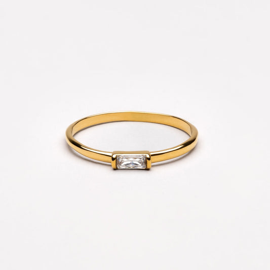 Dainty Diamond Ring