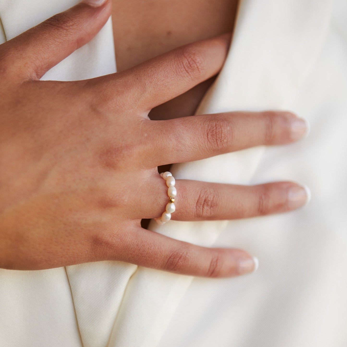 Bague en perles d'eau douce 