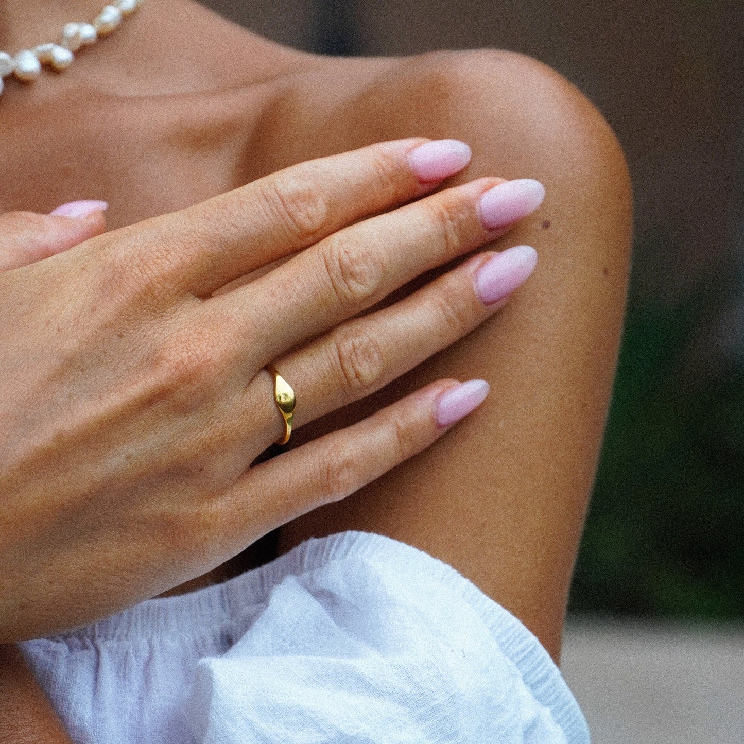 Dainty Signet Ring