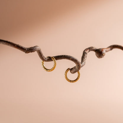 Boucles d'oreilles créoles martelées