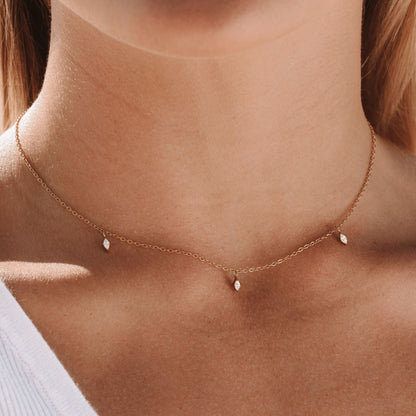 Triple Diamonds Choker