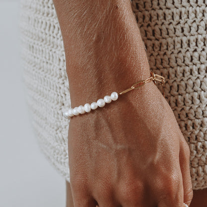 "Bermuda" Freshwater Pearl Bracelet