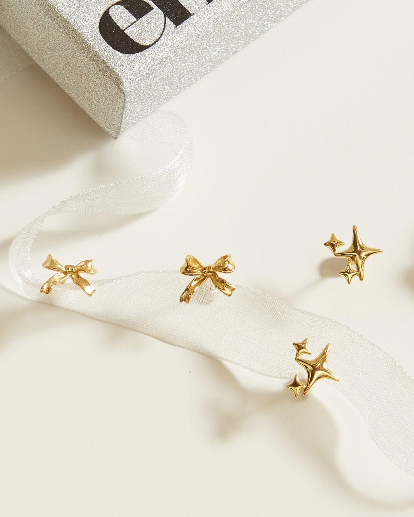 Ribbon Stud Earrings