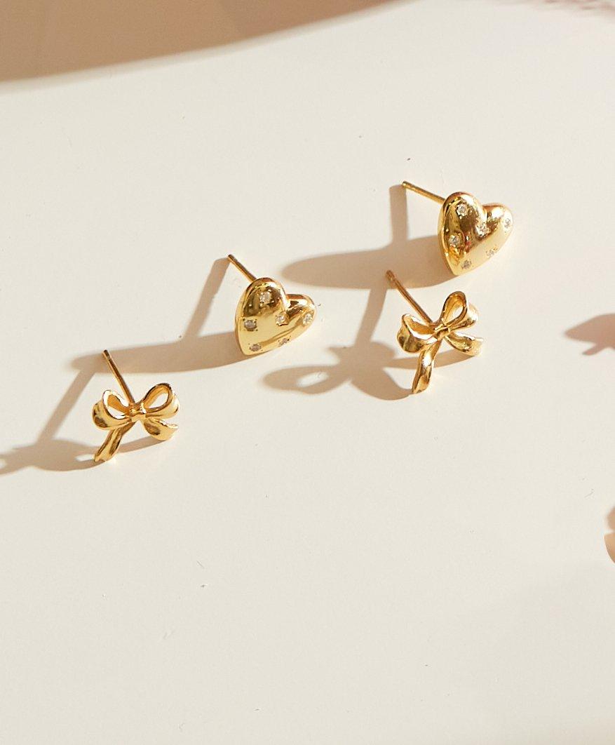 Ribbon Stud Earrings