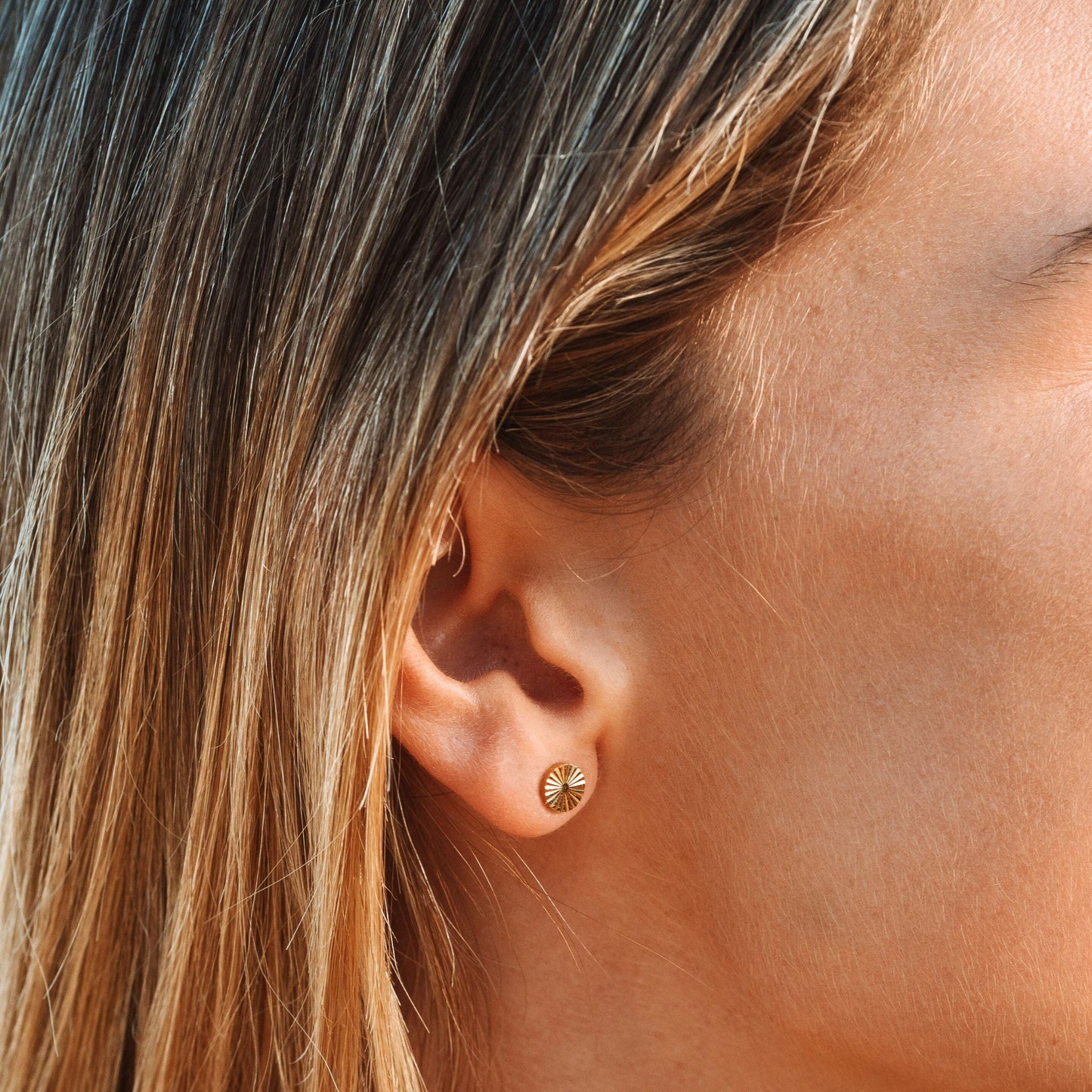 Boucles d'oreilles à tige soleil